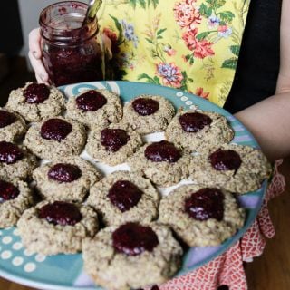 almond jam dot cookies